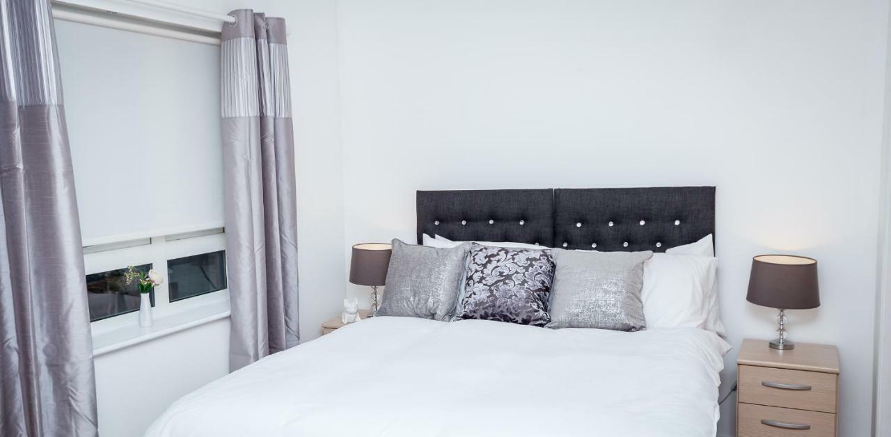 Luxuriant Apartments Northampton Luaran gambar