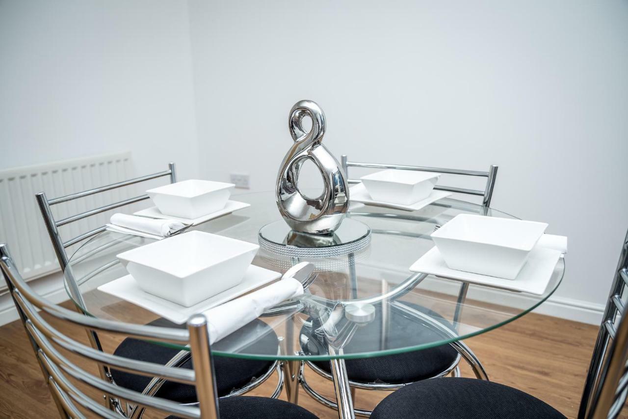 Luxuriant Apartments Northampton Luaran gambar