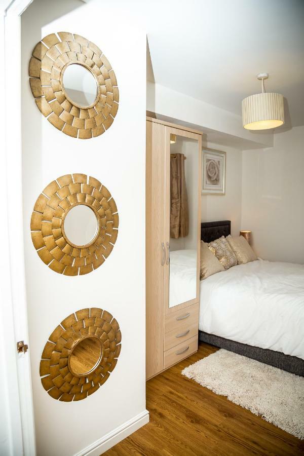 Luxuriant Apartments Northampton Luaran gambar